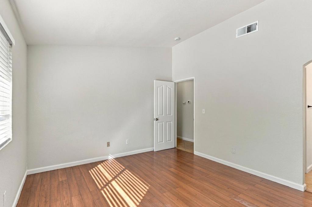 2113 Shelby Creek Court Property Photo 32