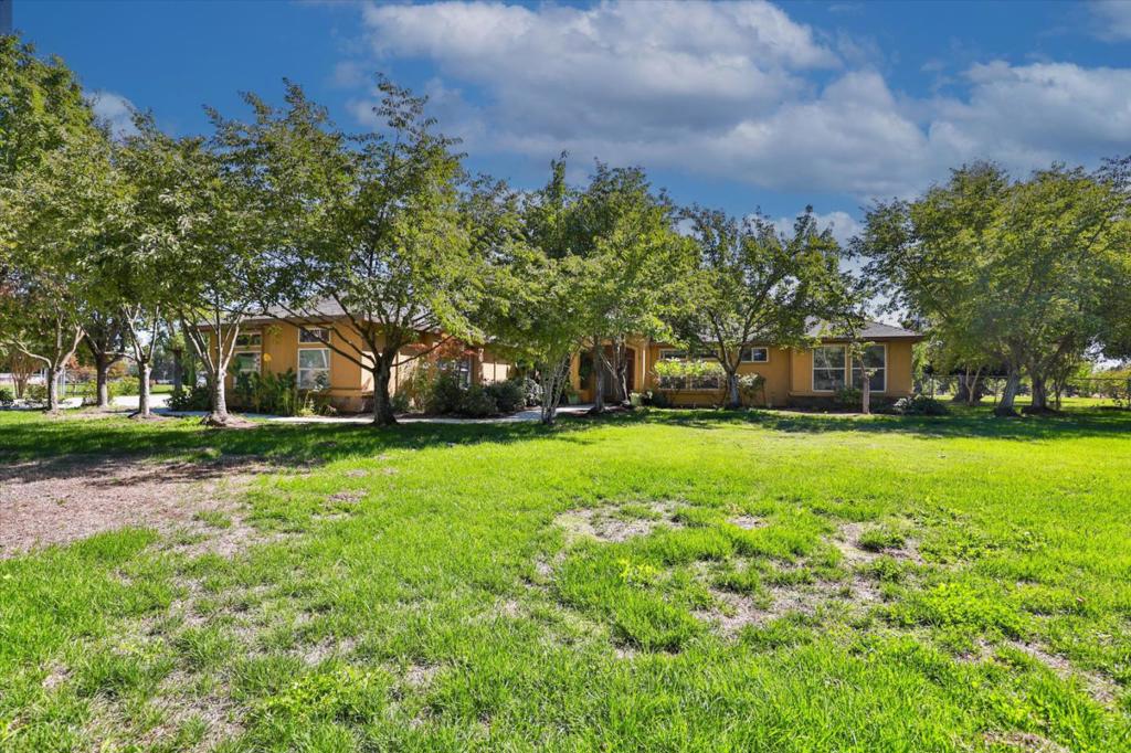13921 Simko Ranch Lane Property Photo 2