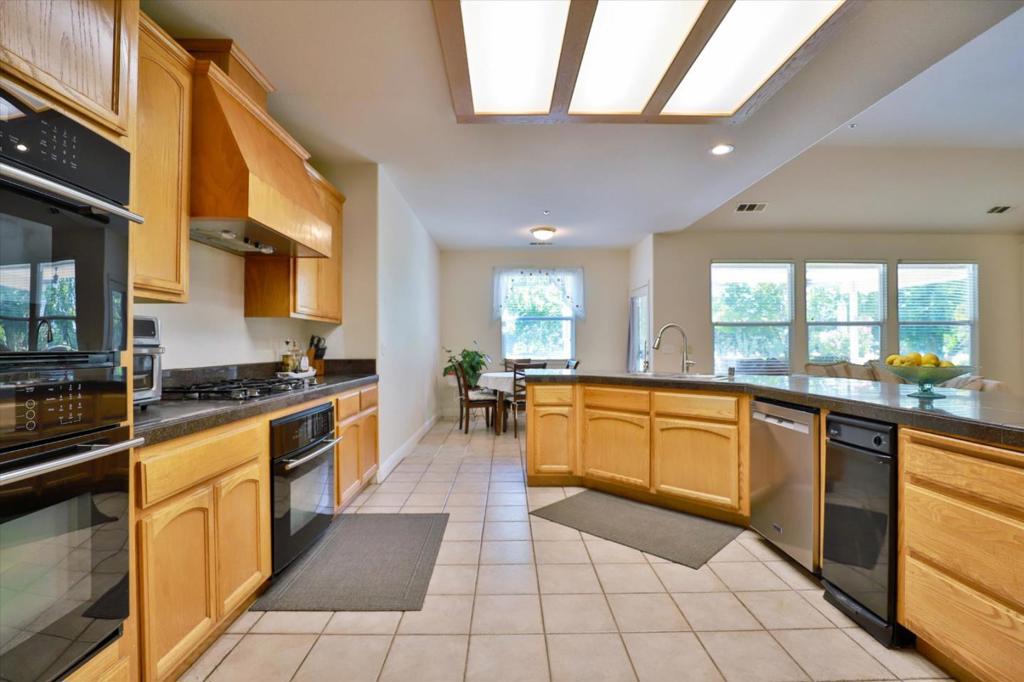 13921 Simko Ranch Lane Property Photo 18