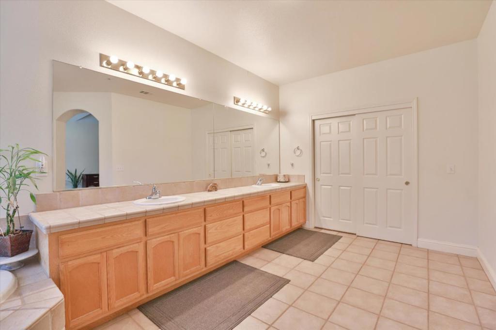 13921 Simko Ranch Lane Property Photo 31