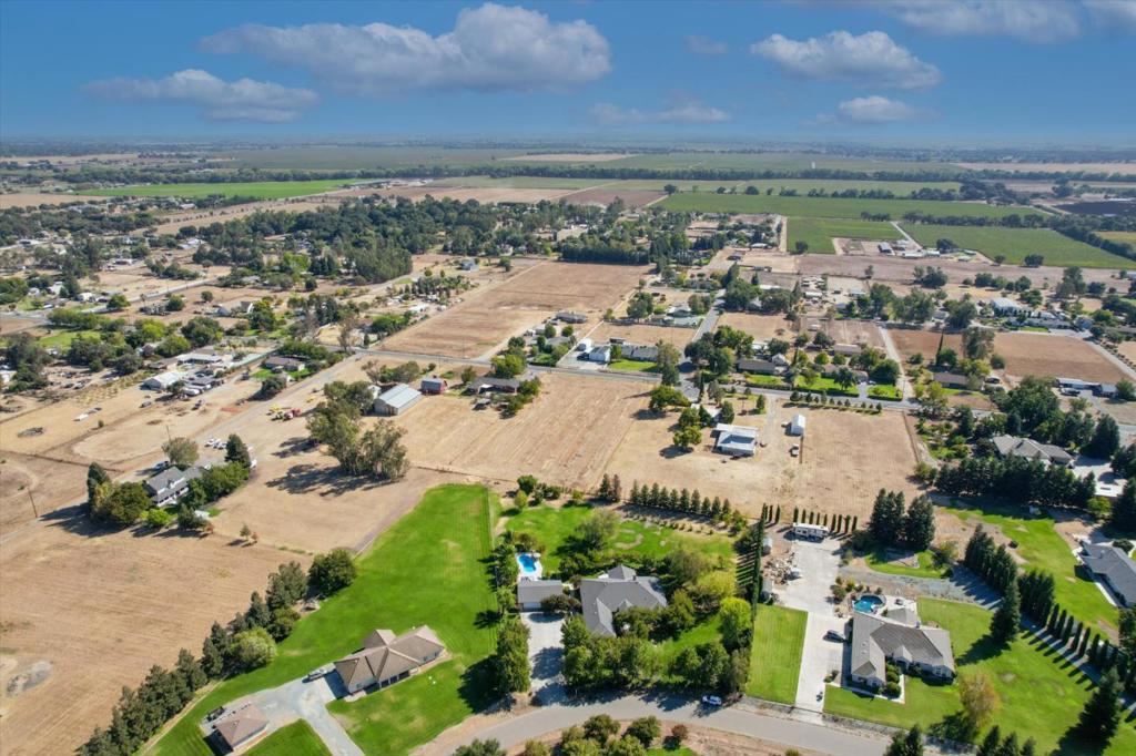 13921 Simko Ranch Lane Property Photo 52