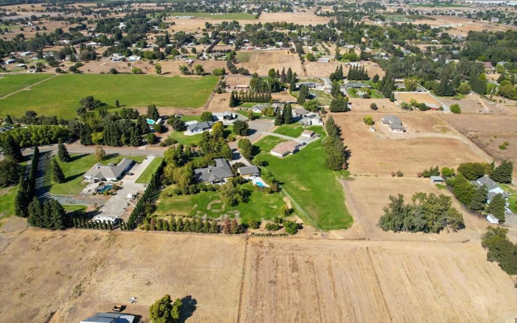 13921 Simko Ranch Lane Property Photo 54
