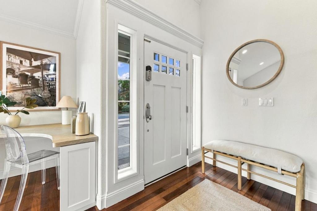 1689 Walters Avenue Property Photo 3