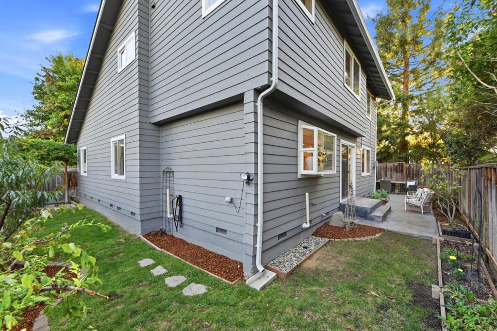 1689 Walters Avenue Property Photo 35