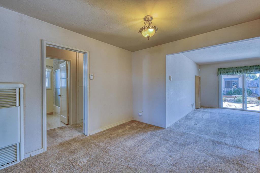 246 Dororo Drive Property Photo 6
