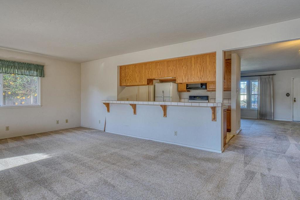 246 Dororo Drive Property Photo 14