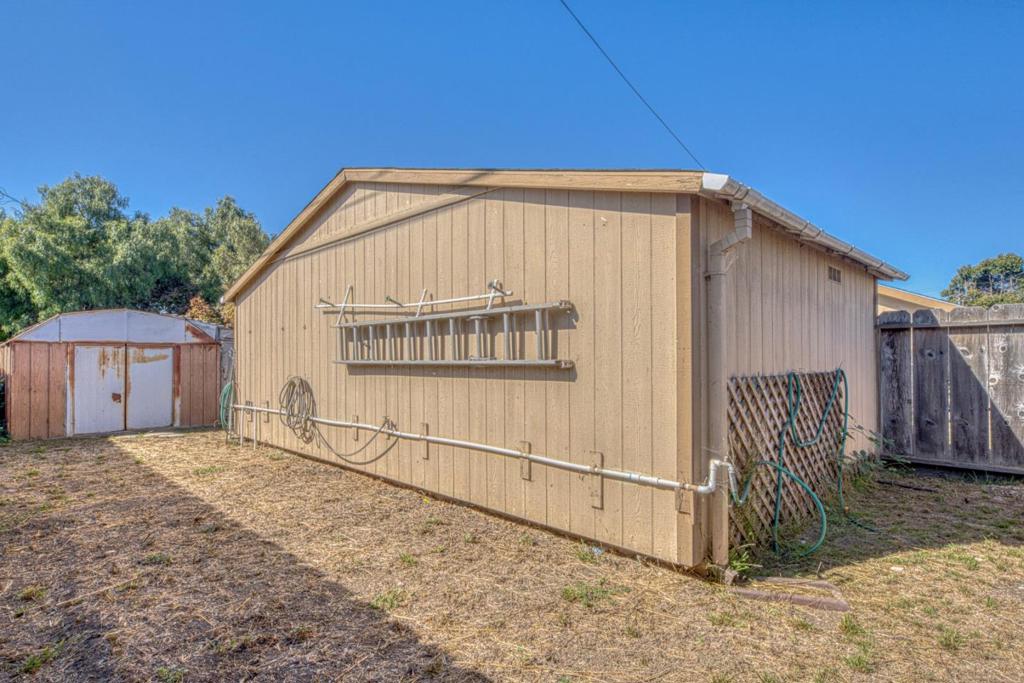 246 Dororo Drive Property Photo 35