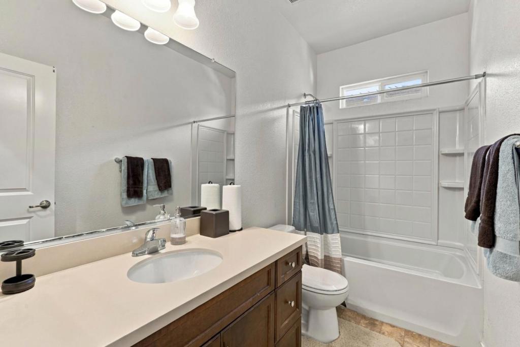 6 Driftwood Lane Property Photo 29
