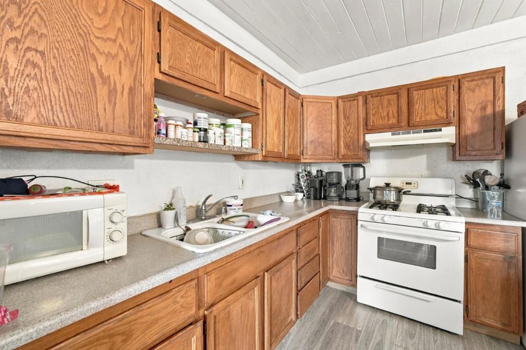 632 Gittle Court Property Photo 15