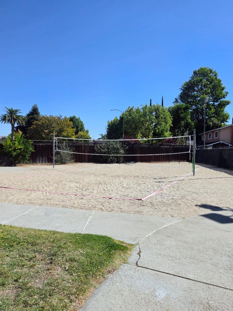 310 Viscaino Way Property Photo 64