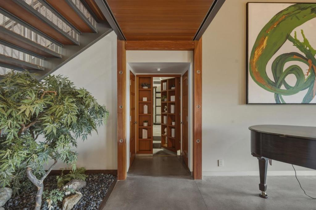 14123 Tracy Court Property Photo 13