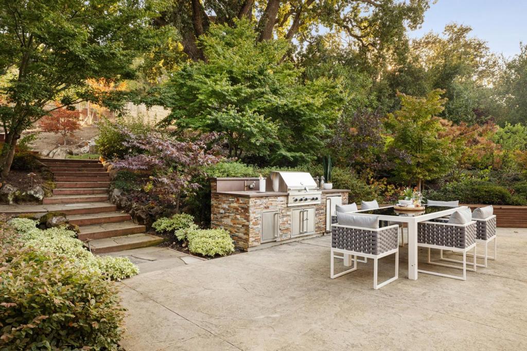 14123 Tracy Court Property Photo 32
