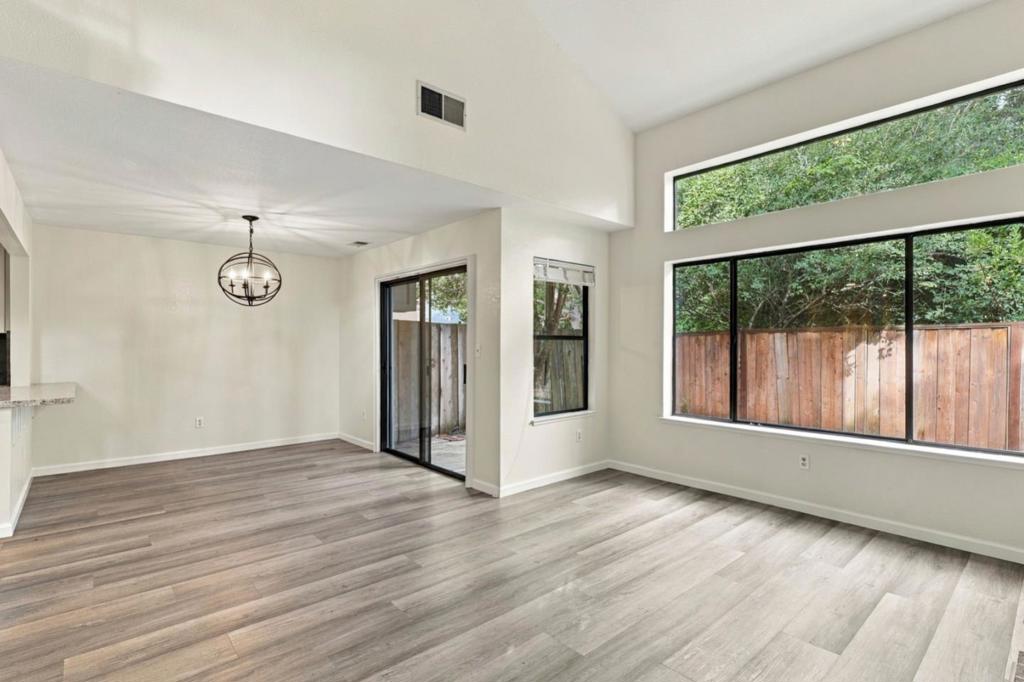 76 Bright View Lane Property Photo 8