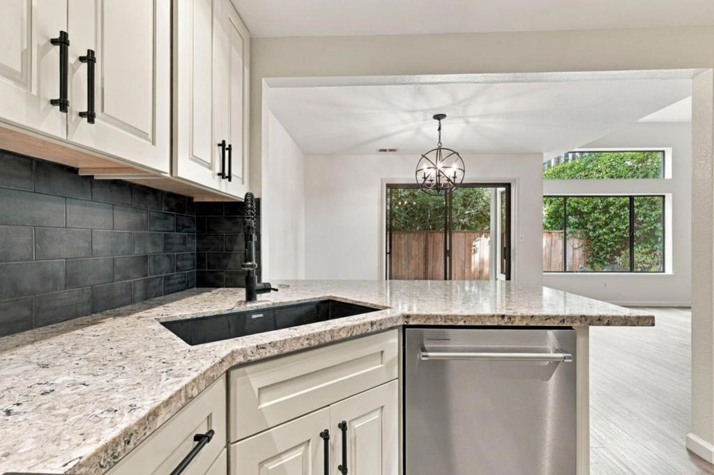 76 Bright View Lane Property Photo 12