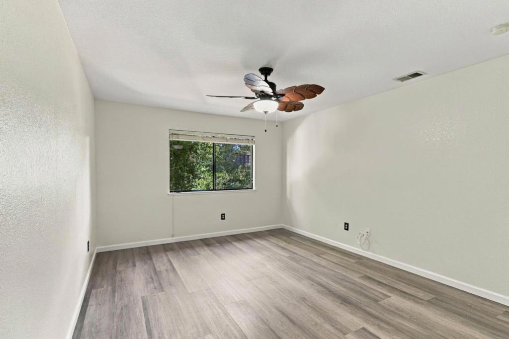 76 Bright View Lane Property Photo 26