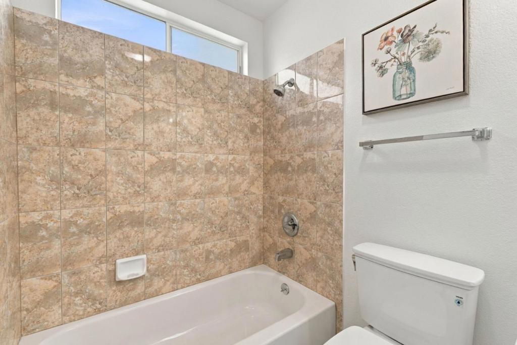 542 Hamlin Way Property Photo 28