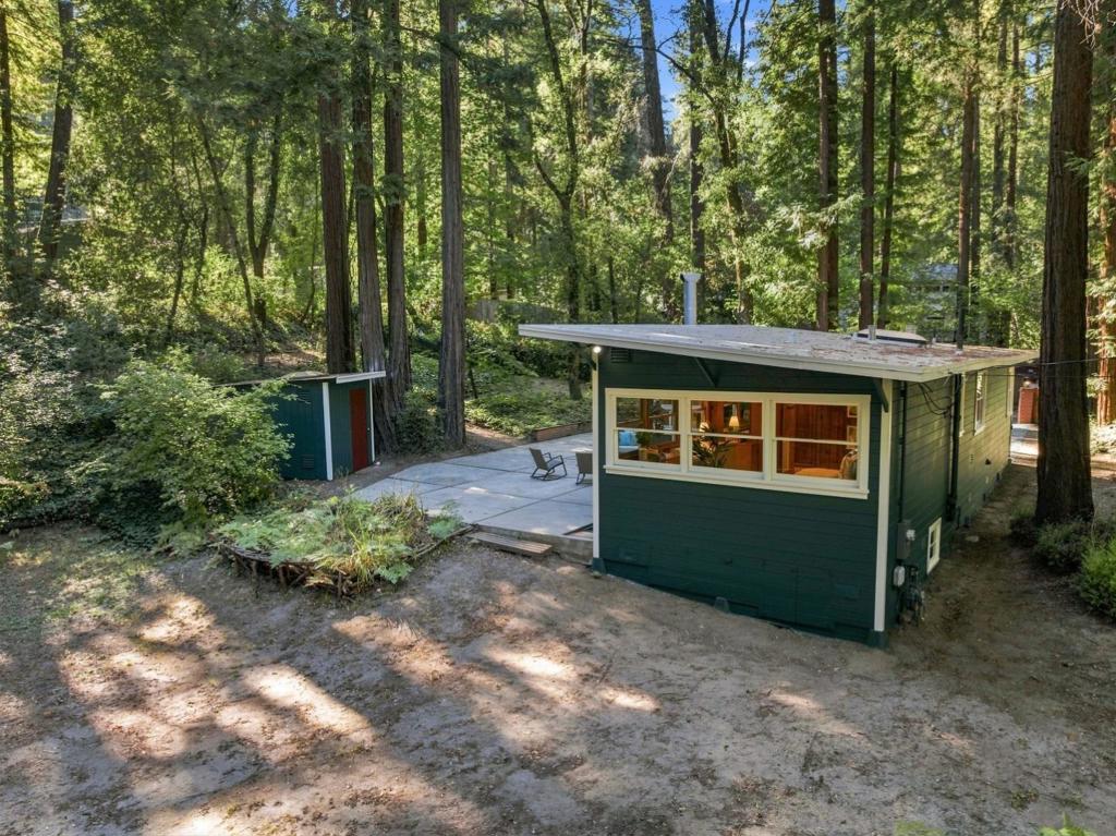 212 Larkspur Street Property Photo 27