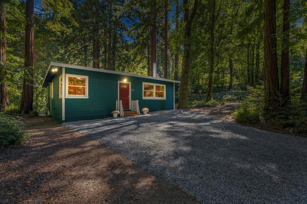 212 Larkspur Street Property Photo 31