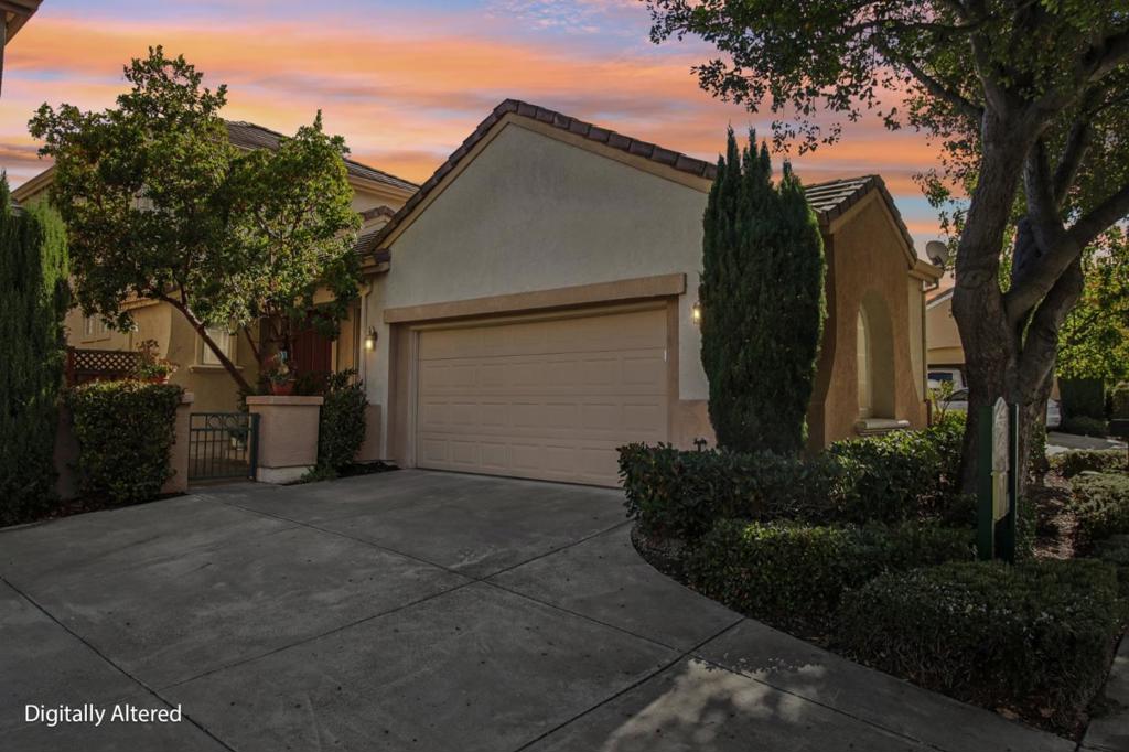 5337 Manderston Drive Property Photo 1