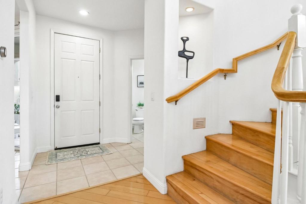 5337 Manderston Drive Property Photo 7
