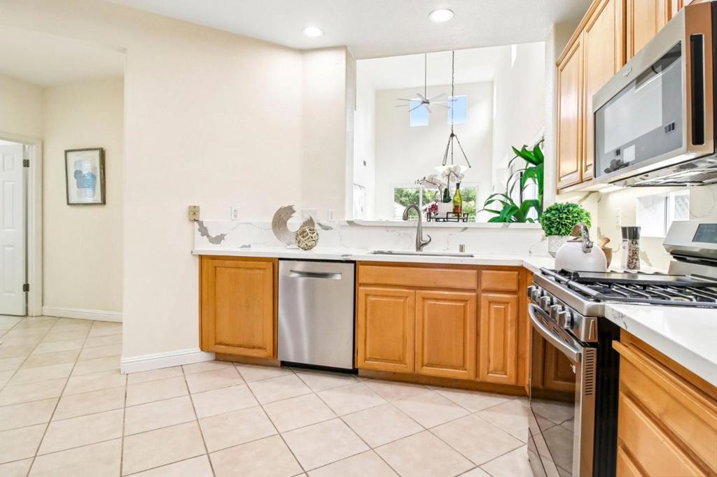 5337 Manderston Drive Property Photo 10
