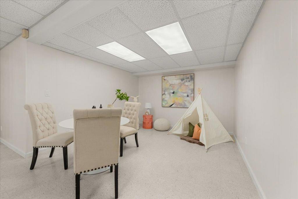 775 W California Way Property Photo 31