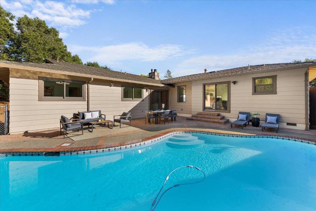 775 W California Way Property Photo 37