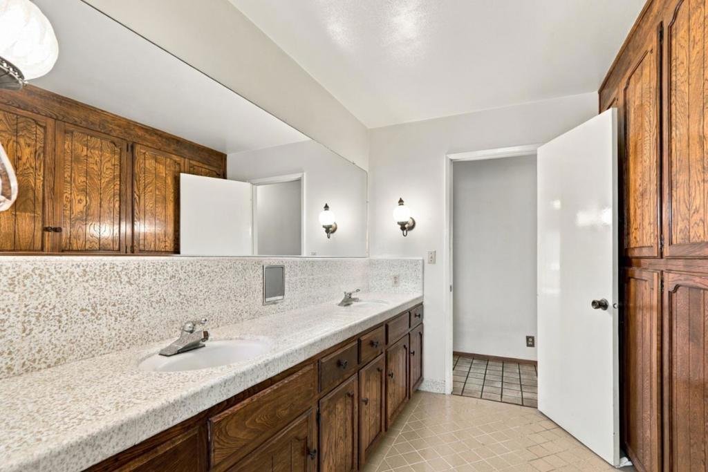 17852 Andrews Street Property Photo 30
