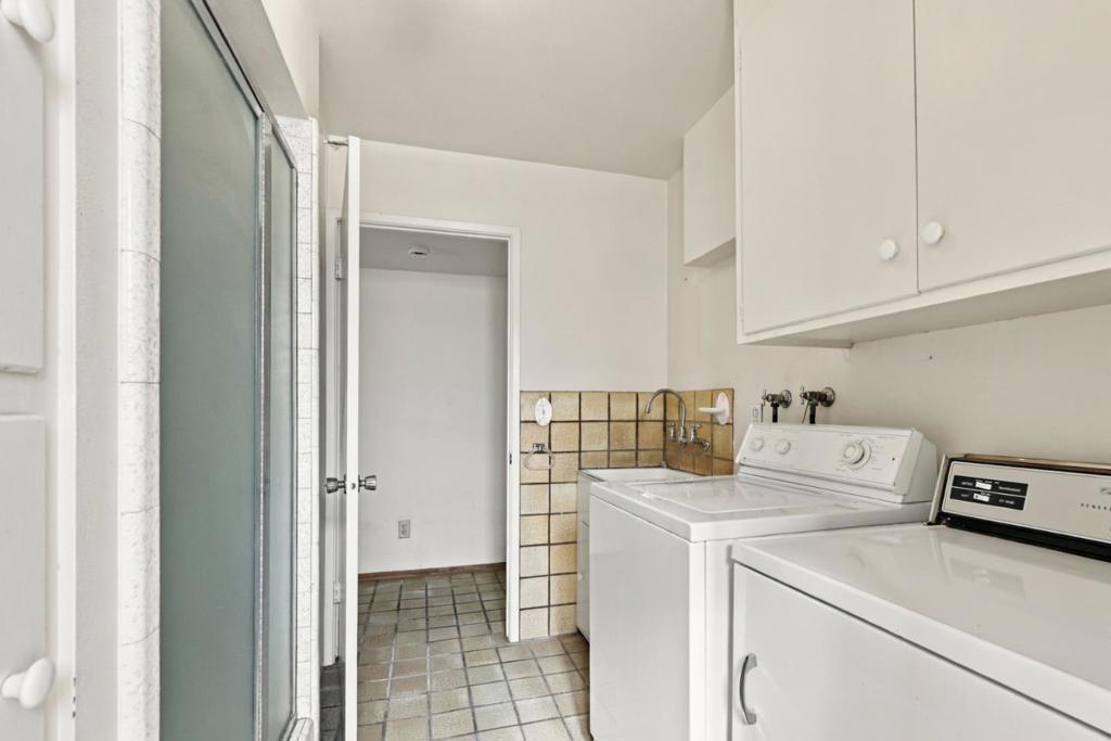 17852 Andrews Street Property Photo 38