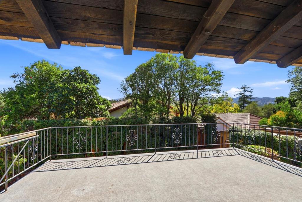 17852 Andrews Street Property Photo 46