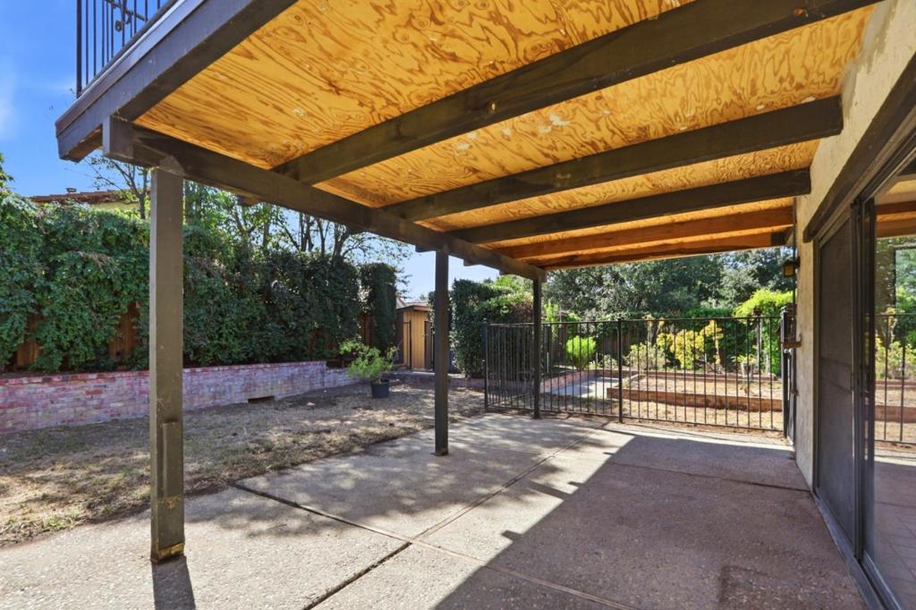 17852 Andrews Street Property Photo 59
