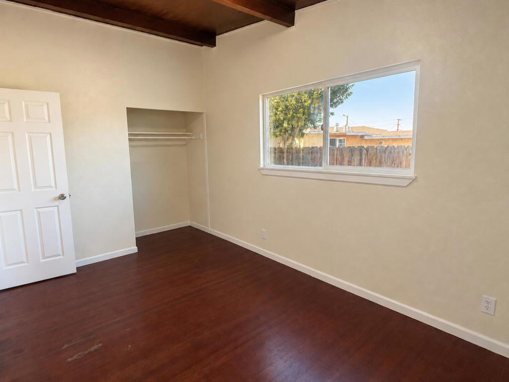624 John Street Property Photo 18