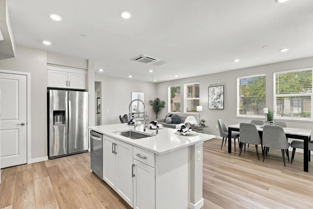 5731 Synergy Court Property Photo 12
