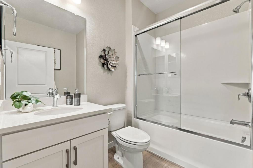 5731 Synergy Court Property Photo 22