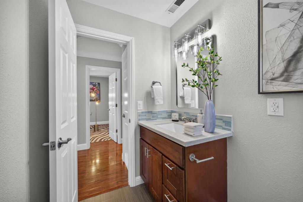 672 Cree Drive Property Photo 26