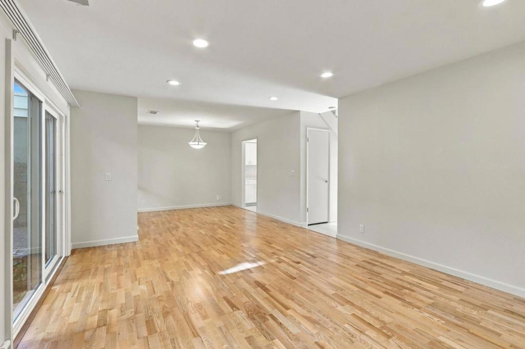 101 Milmar Way Property Photo 17