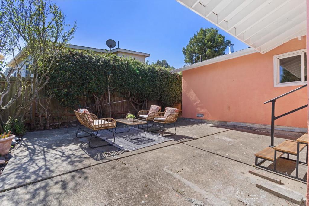 1716 Louvaine Drive Property Photo 33