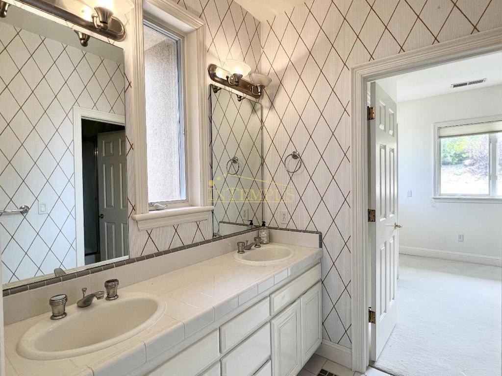 ML82063132 Property Photo 15
