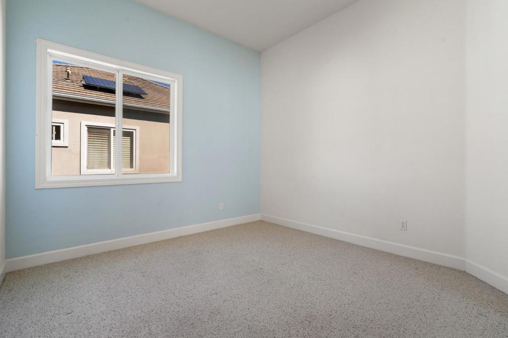 5010 Westside Drive Property Photo 33