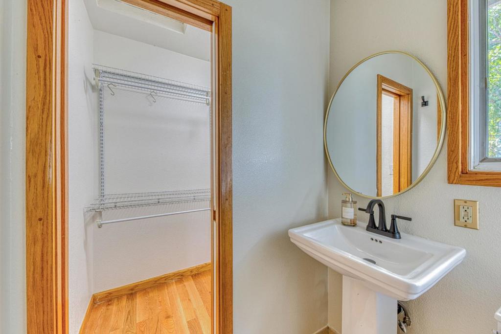 633 Main Street Property Photo 31