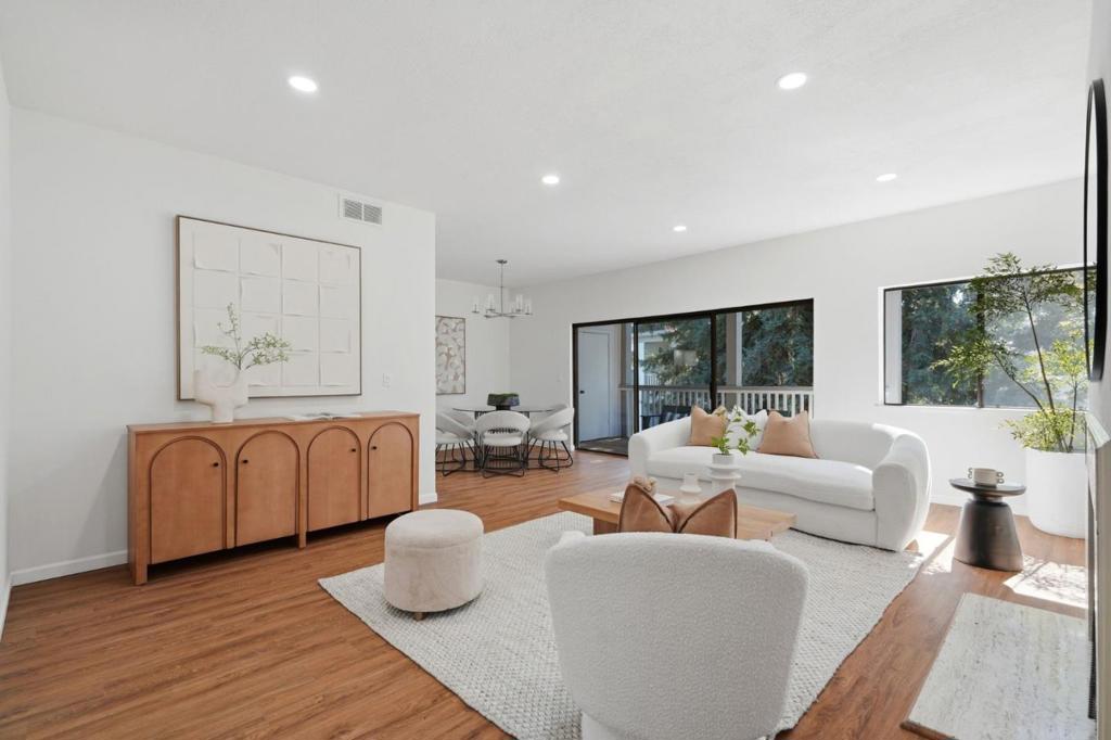 1248 Woodside Road Property Photo 1
