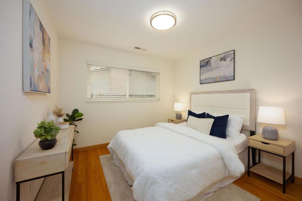 708 Arroyo Leon Drive Property Photo 16