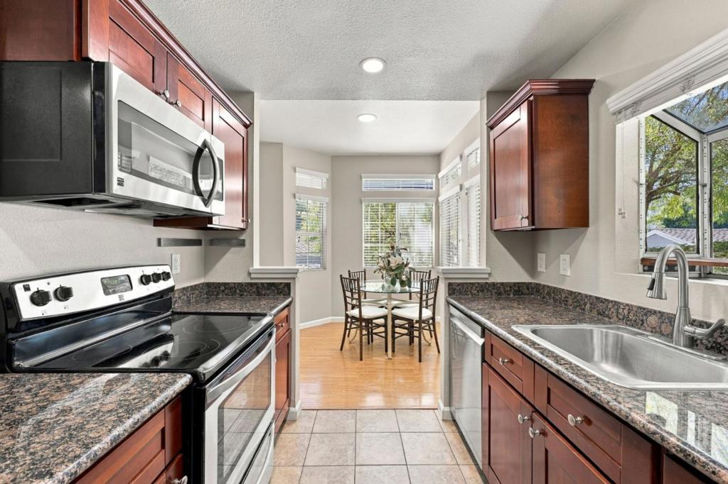 8035 Mountain View Drive A Property Photo 8