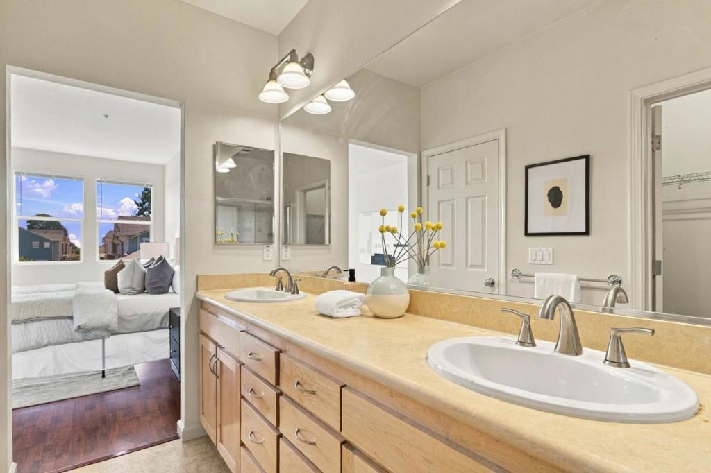 40750 Greystone Terrace Property Photo 27