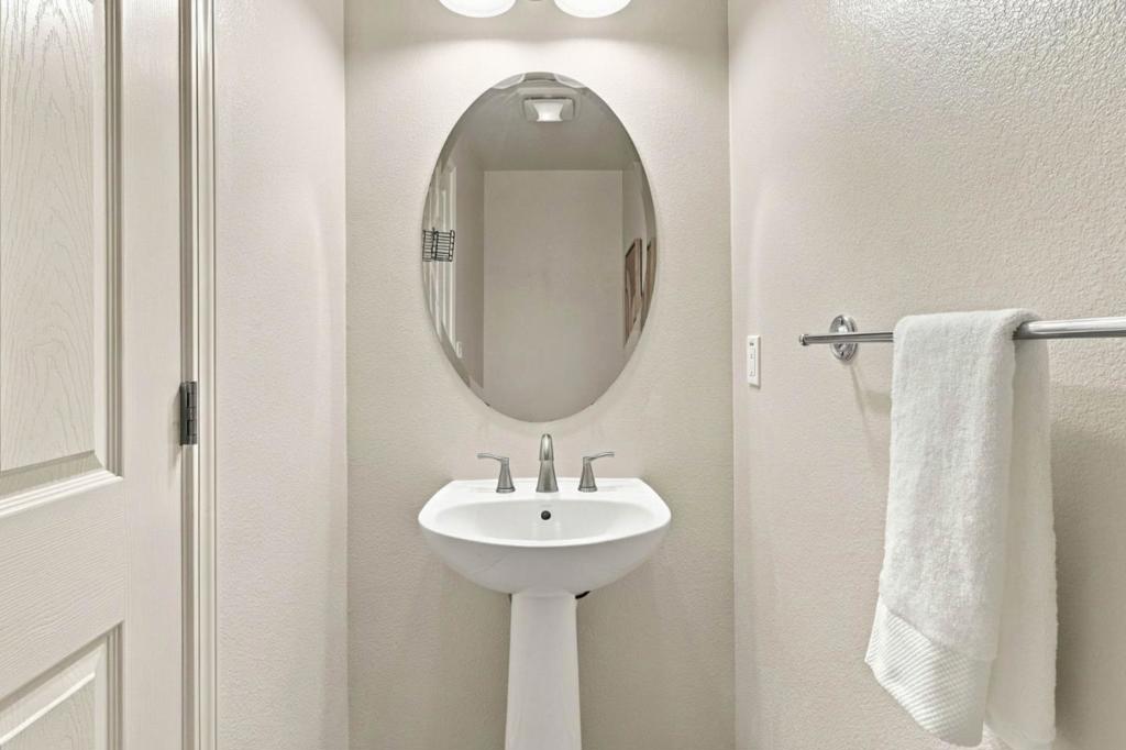 40750 Greystone Terrace Property Photo 28