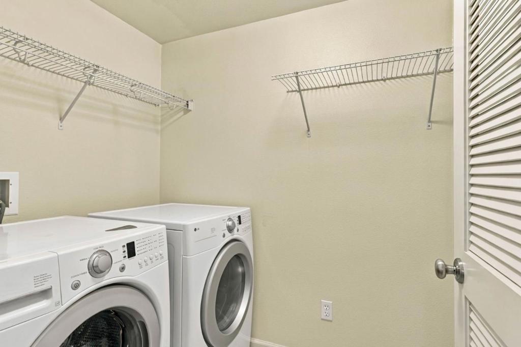 40750 Greystone Terrace Property Photo 31