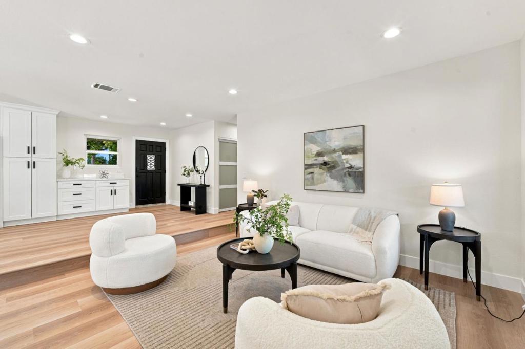 3226 Pentland Court Property Photo 16