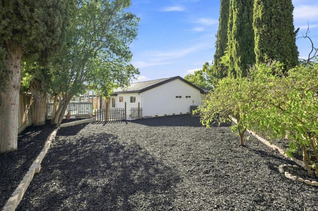 3226 Pentland Court Property Photo 34