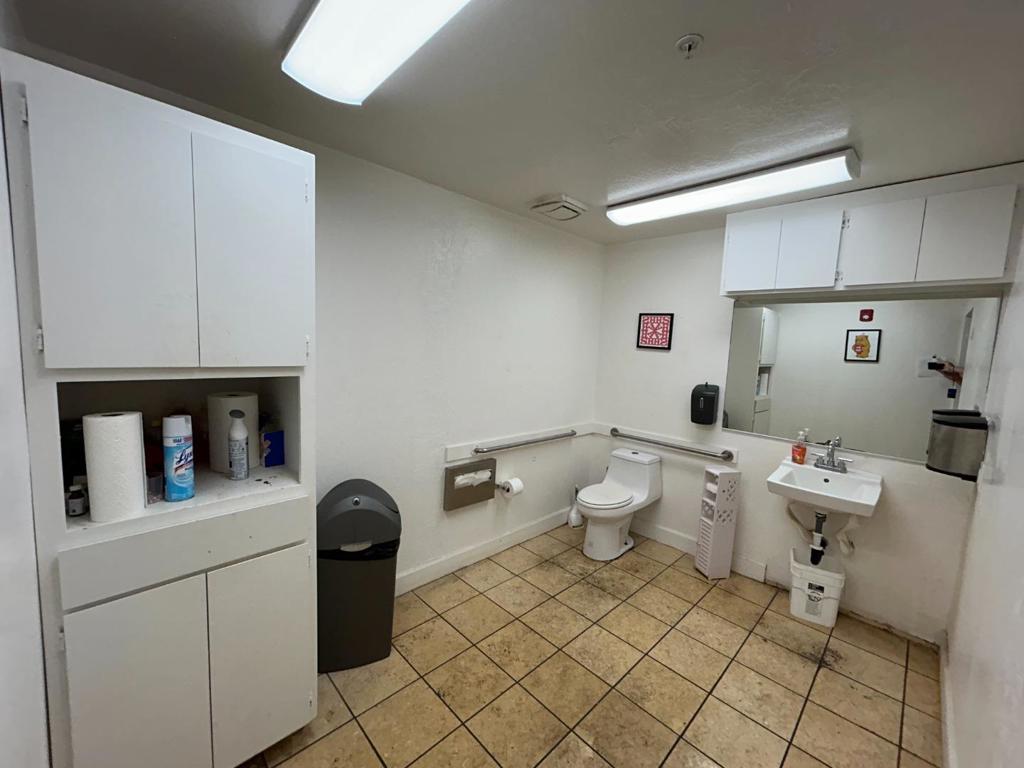 807 Industrial Drive Property Photo 24