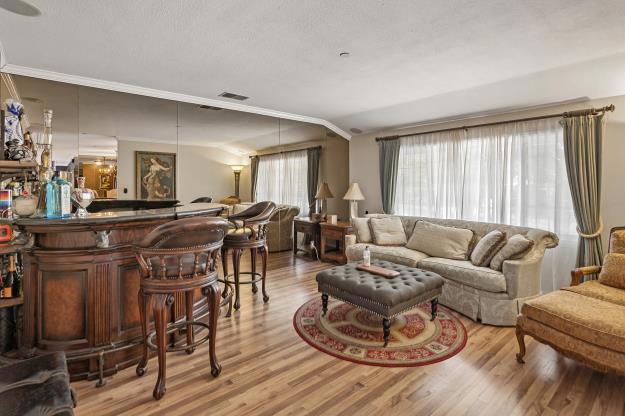 ML82063264 Property Photo 2